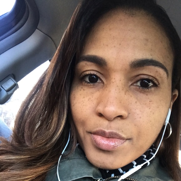 Meet your Posher, Katherynne - Picture 2 of 2